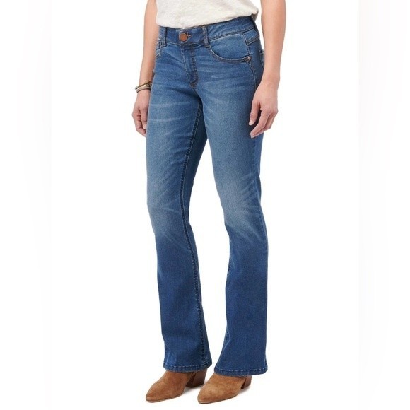 **NWOT Democracy Baby Bootcut “booty lift” Jeans SZ8 - Picture 2 of 10